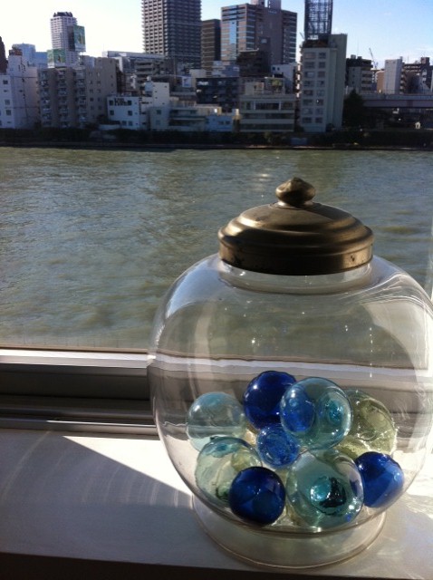 Amy Katoh Sumida river glass floats